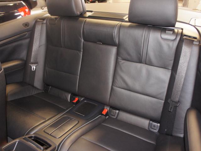 BMW M3 2009 photo 13