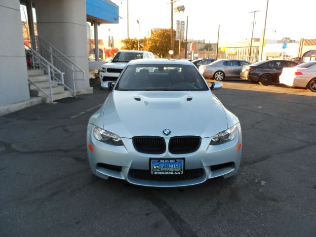 BMW M3 2009 photo 4