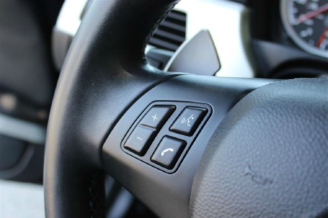 BMW M3 2011 photo 13