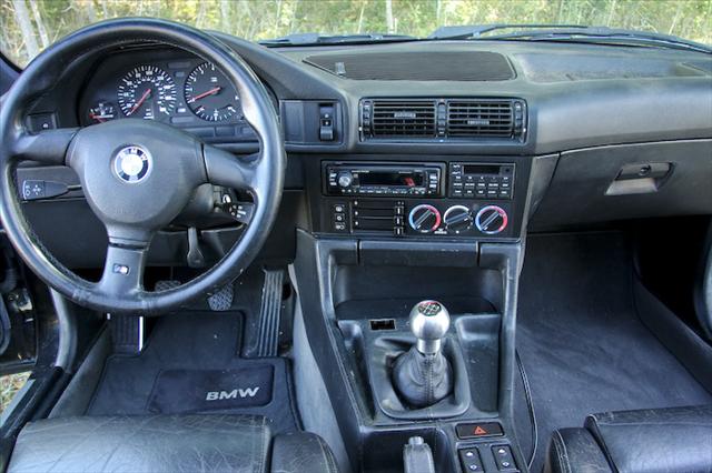 BMW M5 1991 photo 4