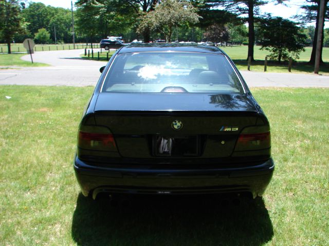 BMW M5 2000 photo 1