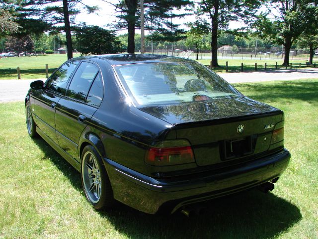 BMW M5 2000 photo 4