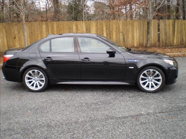 BMW M5 2006 photo 3