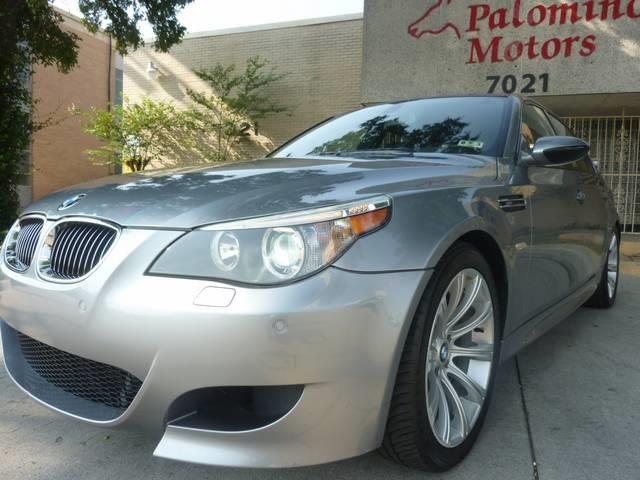 BMW M5 2006 photo 1