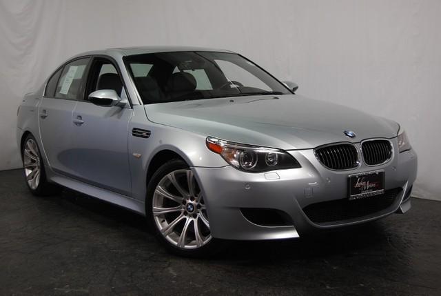 BMW M5 2006 photo 1
