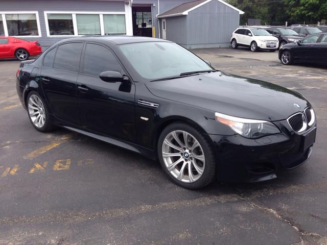 BMW M5 2006 photo 1