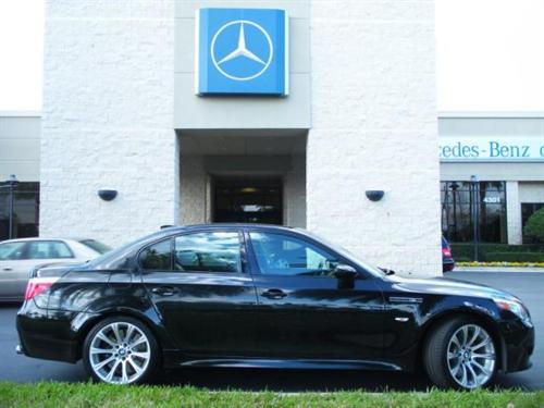 BMW M5 2006 photo 4