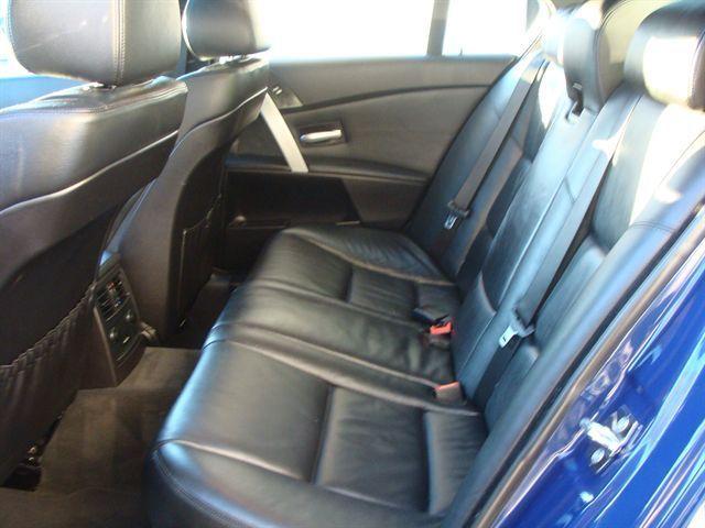 BMW M5 2006 photo 4