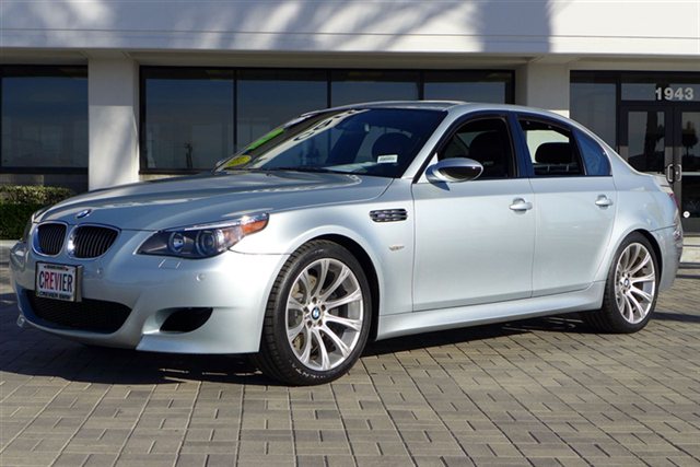 BMW M5 2006 photo 1