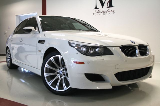 BMW M5 2008 photo 3