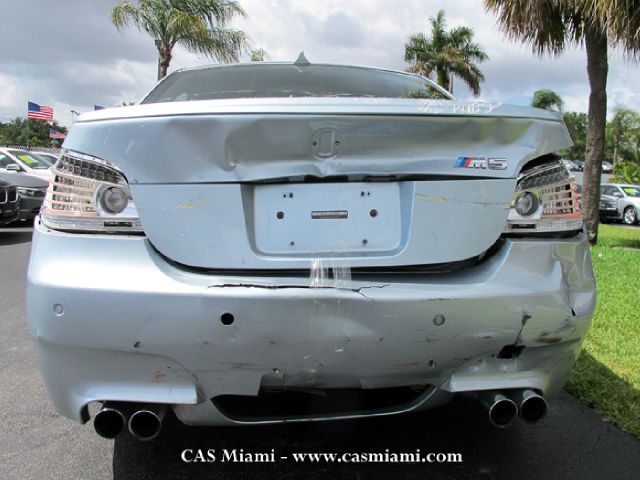 BMW M5 2008 photo 11