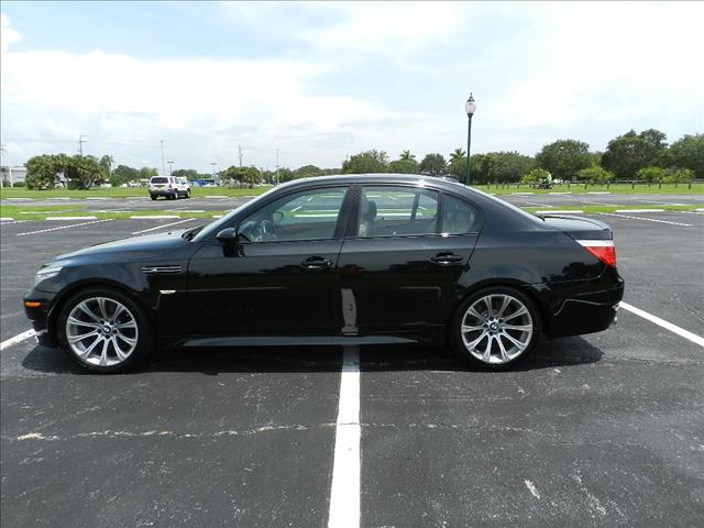 BMW M5 2008 photo 3