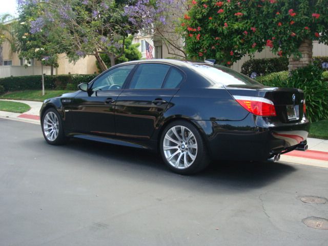 BMW M5 2008 photo 10
