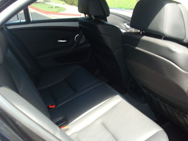 BMW M5 2008 photo 6