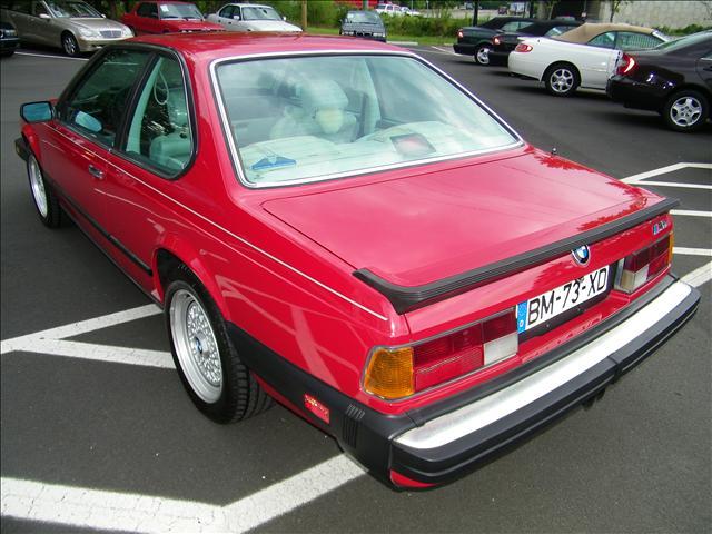 BMW M6 1987 photo 3