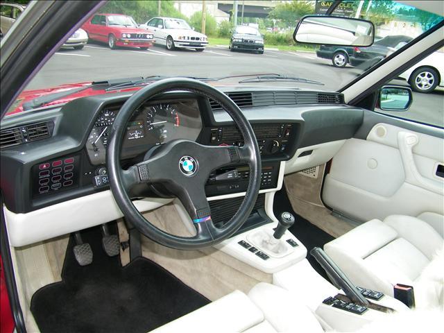 BMW M6 1987 photo 4