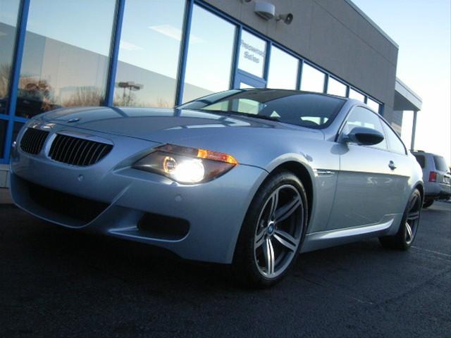 BMW M6 2007 photo 2
