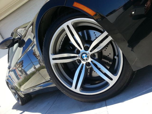 BMW M6 2008 photo 3