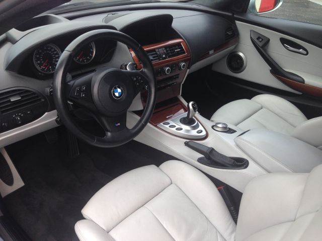 BMW M6 2008 photo 0