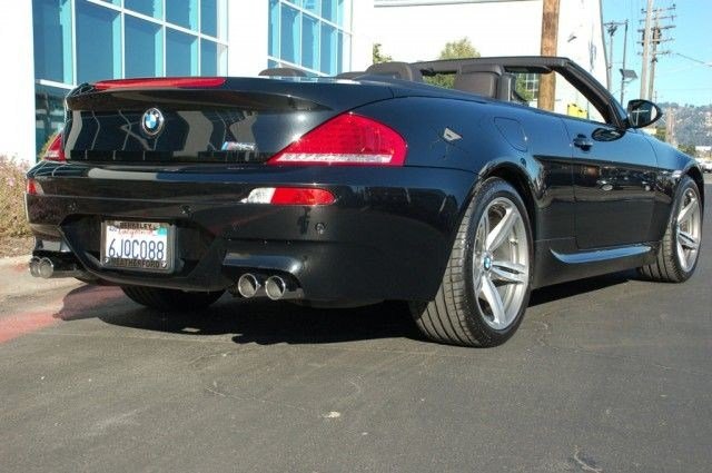 BMW M6 2009 photo 1