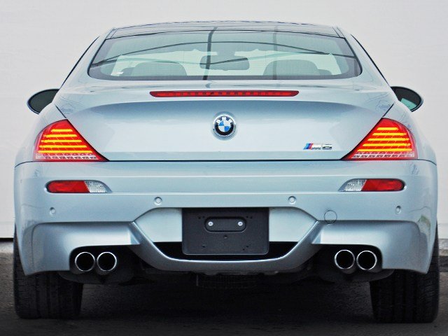 BMW M6 2009 photo 2