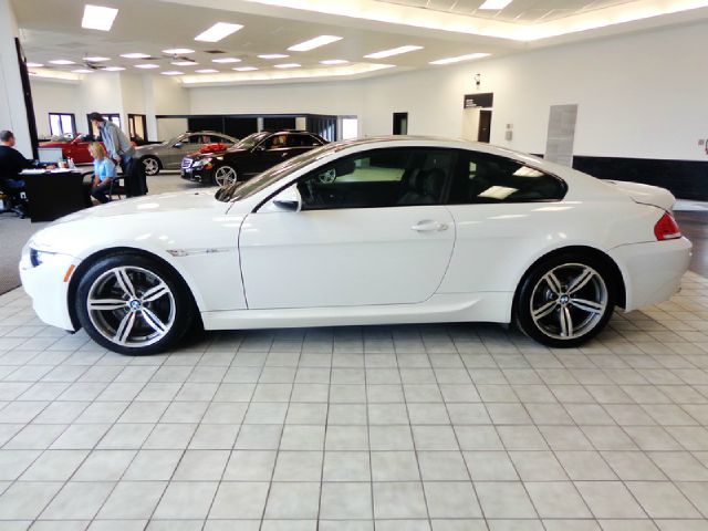 BMW M6 2009 photo 3