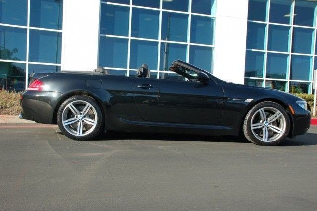 BMW M6 2009 photo 2
