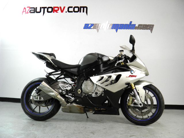 BMW S1000RR 2010 photo 3