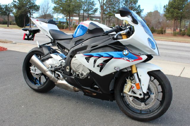 BMW S1000RR 2013 photo 3
