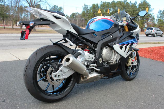 BMW S1000RR 2013 photo 4