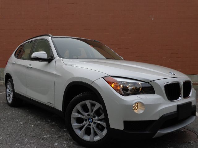 BMW X1 2014 photo 2