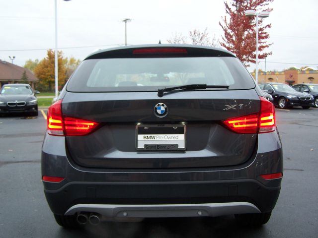 BMW X1 2014 photo 2
