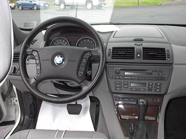 BMW X3 2004 photo 3