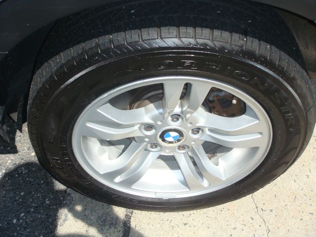 BMW X3 Lightning SUV