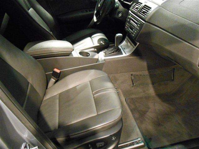 BMW X3 2WD Reg Cab 145 SUV