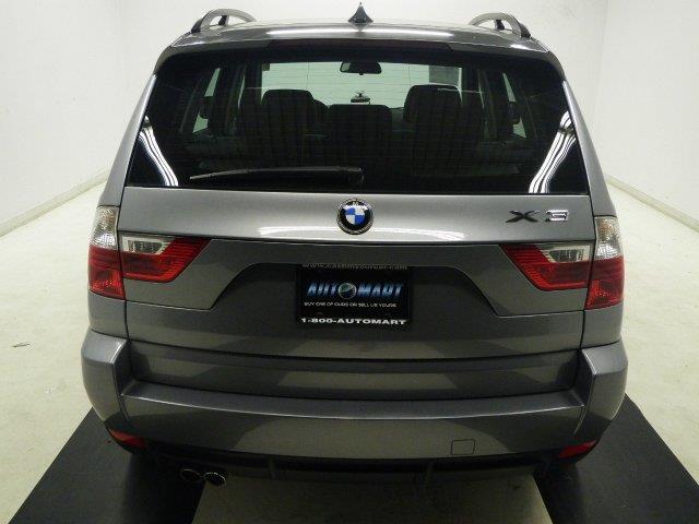 BMW X3 4 DOOR CAB SUV