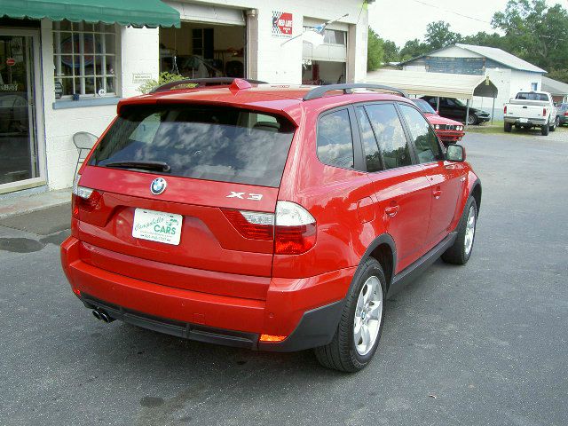 BMW X3 4 DOOR CAB SUV