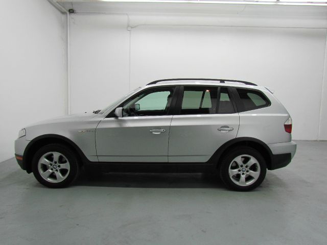 BMW X3 2008 photo 2