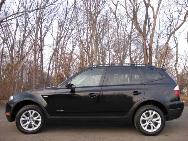 BMW X3 2009 photo 2