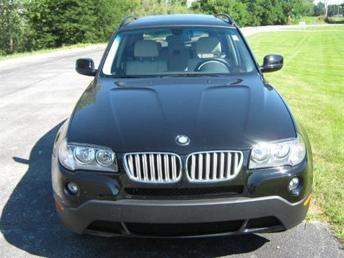 BMW X3 2010 photo 2