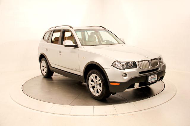 BMW X3 2010 photo 2