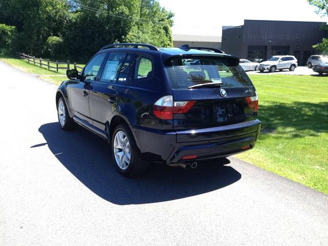 BMW X3 2010 photo 2