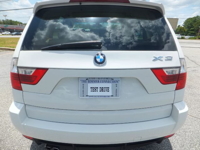 BMW X3 2010 photo 2