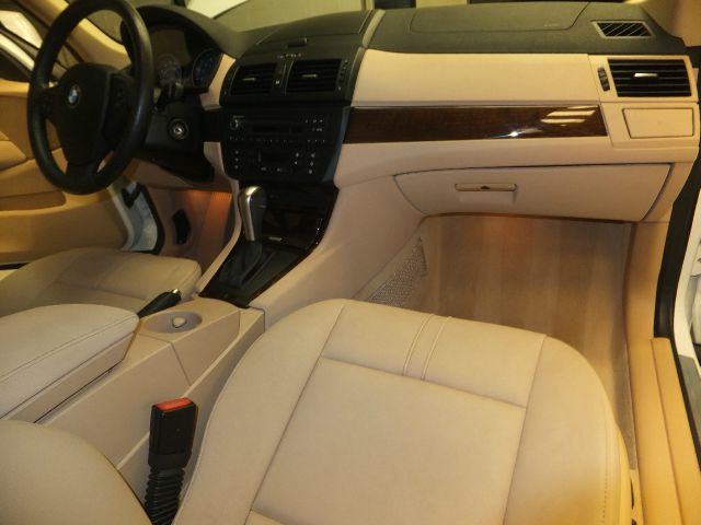 BMW X3 2010 photo 25