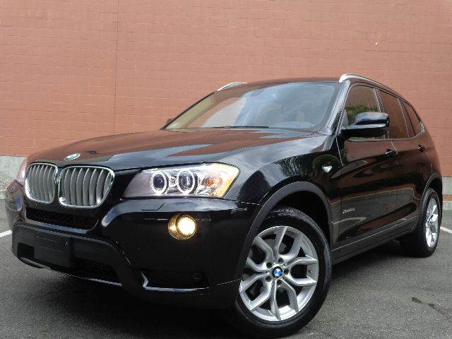 BMW X3 2011 photo 4