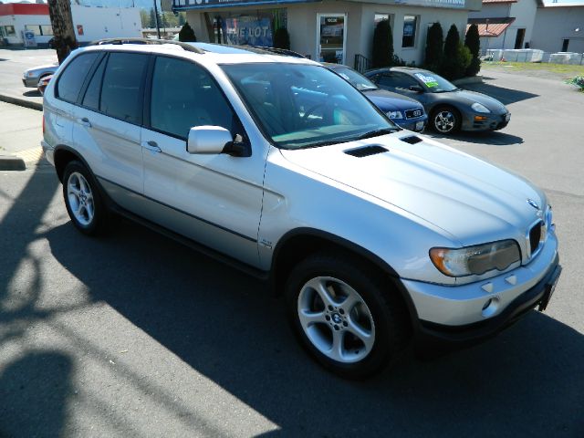 BMW X5 2001 photo 2