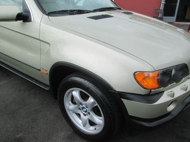 BMW X5 2001 photo 2