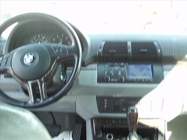 BMW X5 HD EXT CAB 155.5 WB C6P Sport Utility