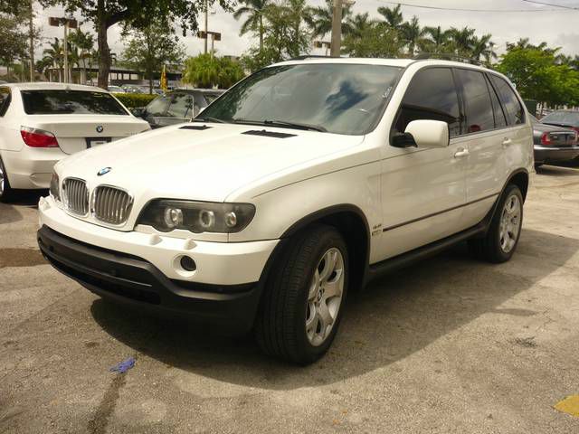 BMW X5 Luxury 4WD SUV