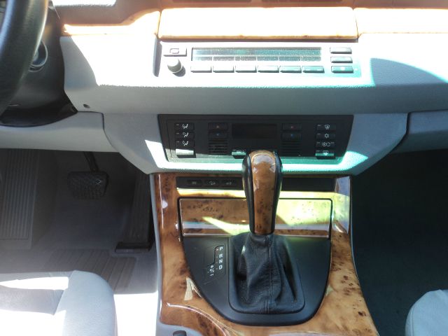 BMW X5 Lightning SUV